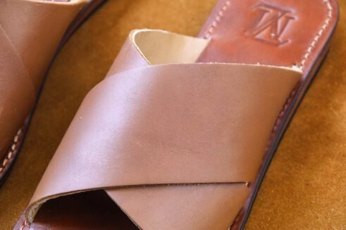 Timeless, handcrafted leather sandals made from high-quality natural leather – perfect for daily comfort and lasting elegance.