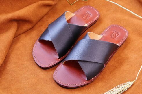 Handcrafted Black Leather Cross Sandals – Timeless Elegance